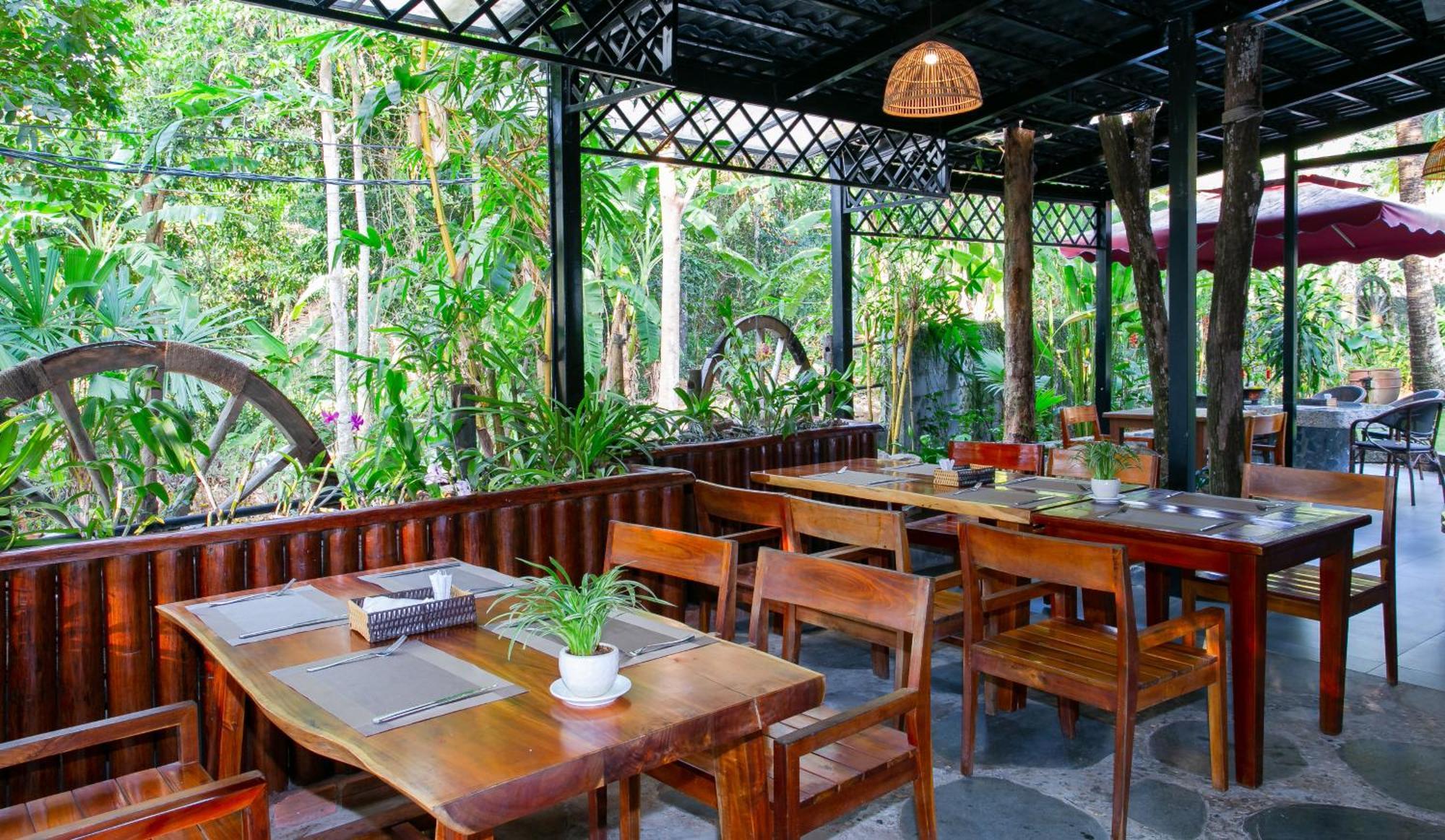 Nadine Phu Quoc Resort & Spa Bagian luar foto