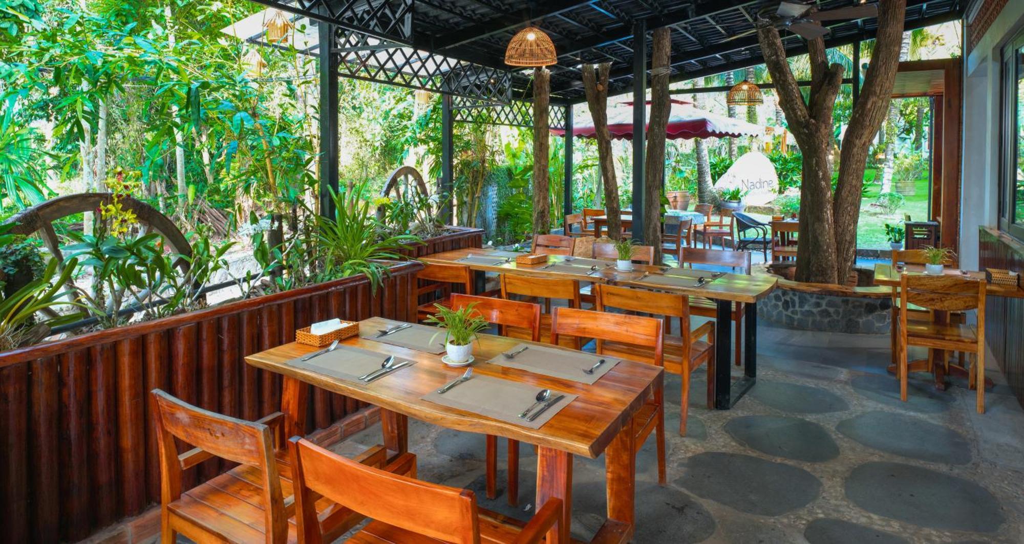 Nadine Phu Quoc Resort & Spa Bagian luar foto